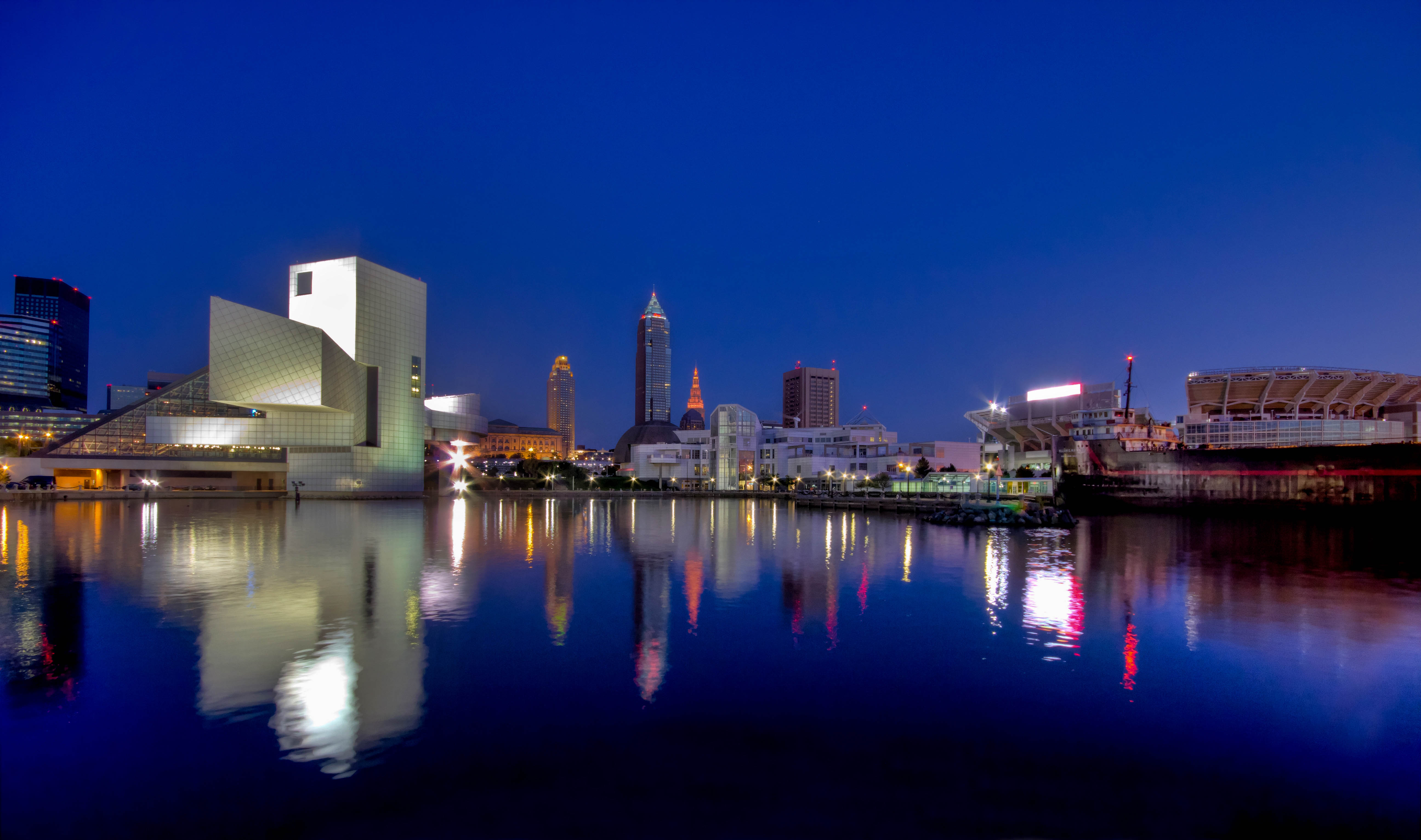 Evening on the lakefront Cleveland in HDR The 6th City Collection